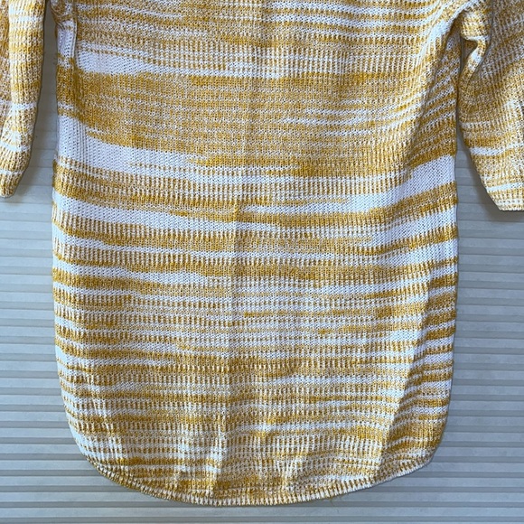 Express yellow and white stripe, V-neck three-quarter sleeve high low sweater - Picture 7 of 8